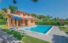 Three-Bedroom Holiday Home in Albarella RO
